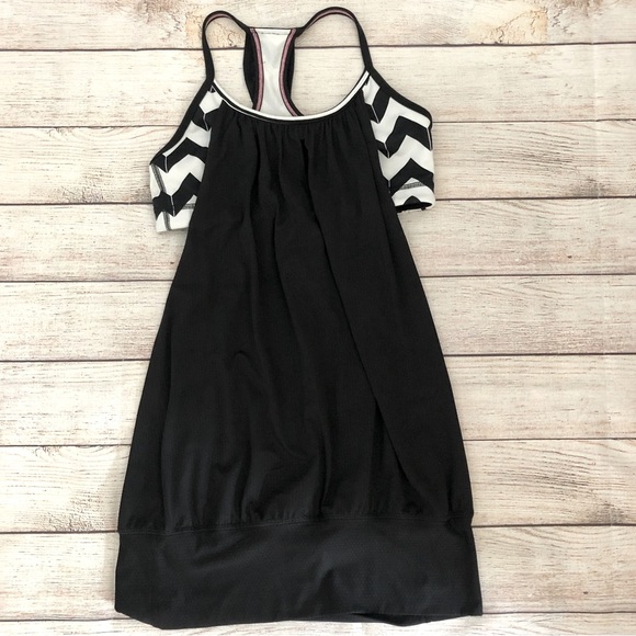 lululemon athletica Tops - LULULEMON No Limits Tank Black/Arrow Chevron Size 4